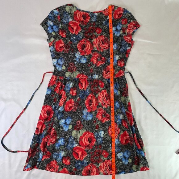 Almost Famous Girl's Size L Floral Dress Red Pink Blue Short Sleeves Tie Back - Picture 7 of 11